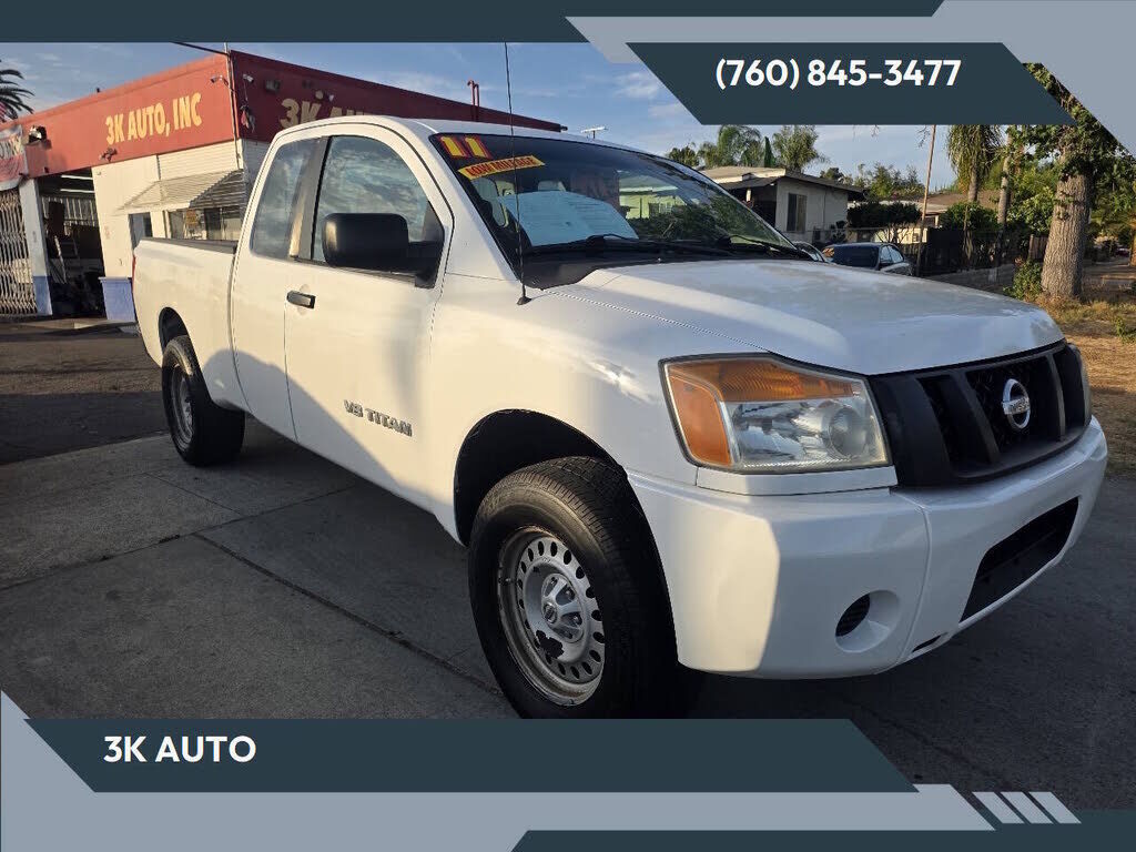 2011 NISSAN Titan