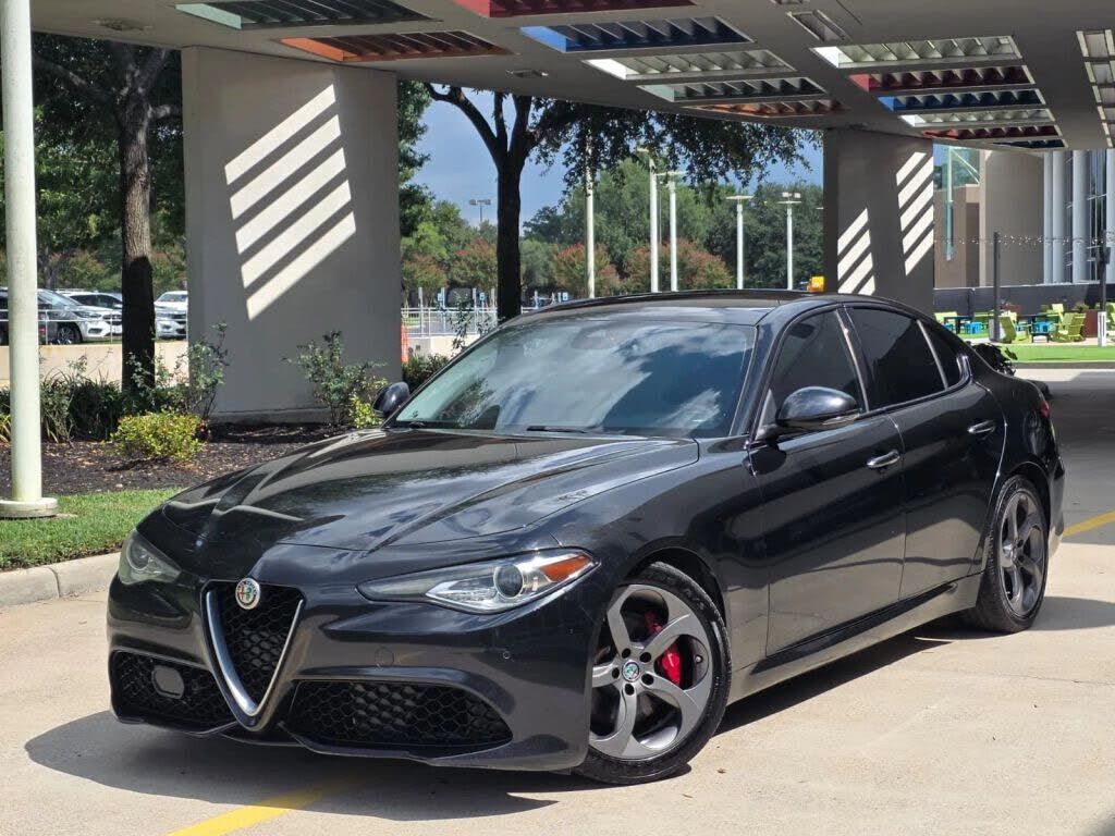 2017 ALFA ROMEO Giulia