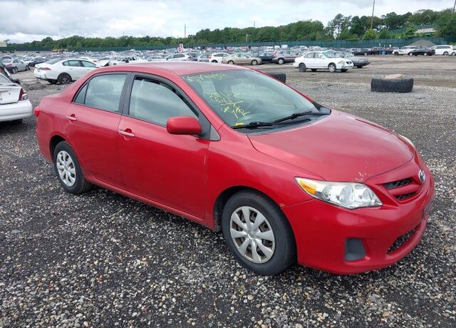 2011 TOYOTA Corolla