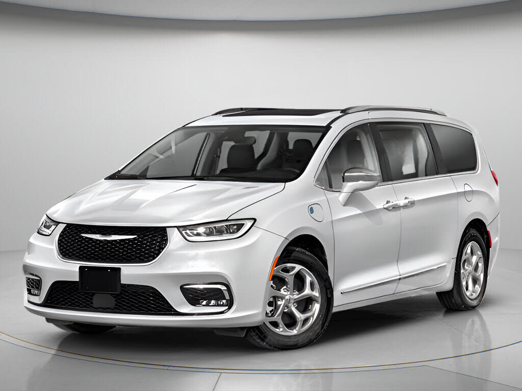 2022 CHRYSLER Pacifica