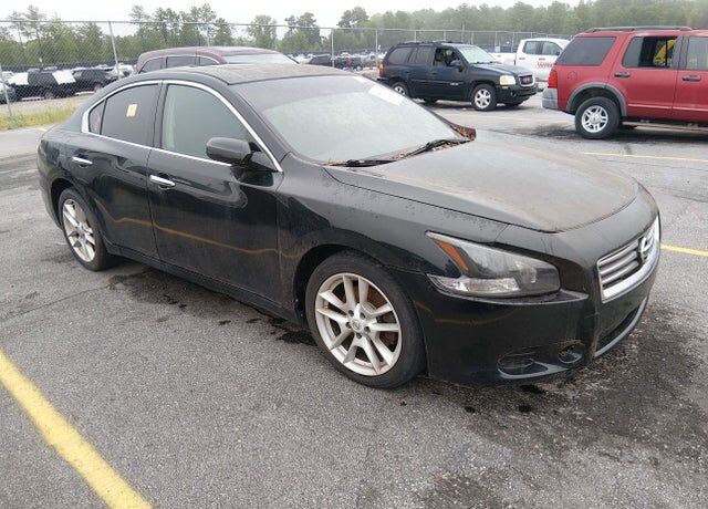2012 NISSAN Maxima