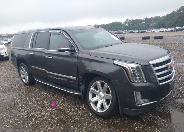 2018 CADILLAC Escalade ESV