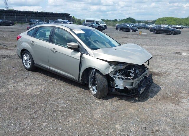 2016 FORD Focus