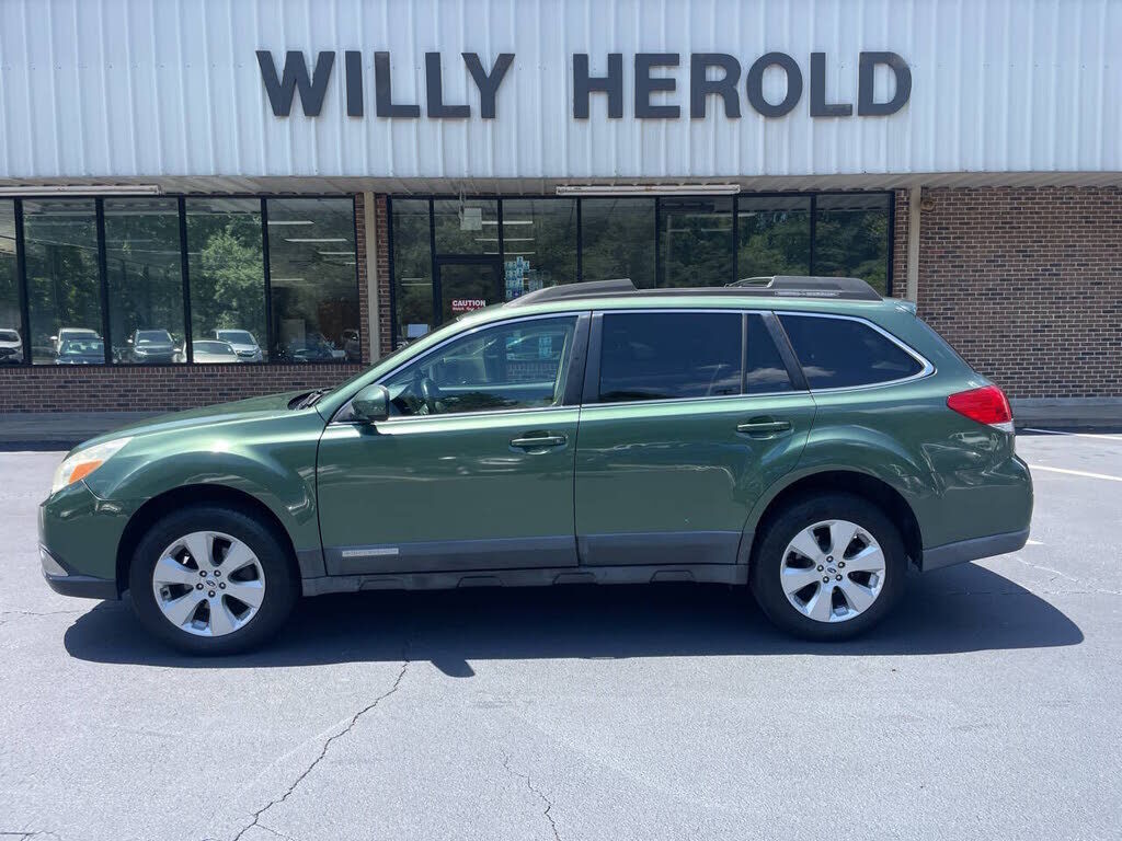 2012 SUBARU Outback