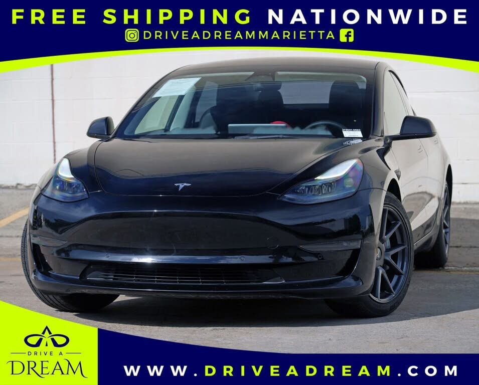2022 TESLA Model 3