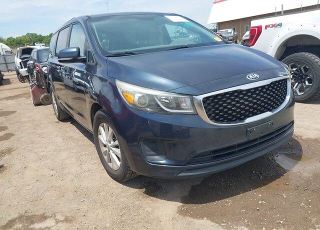 2016 KIA Sedona