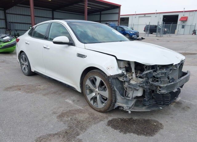 2020 KIA Optima
