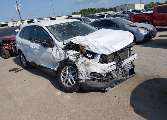 2023 FORD Edge