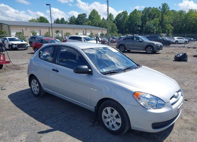 2009 HYUNDAI Accent