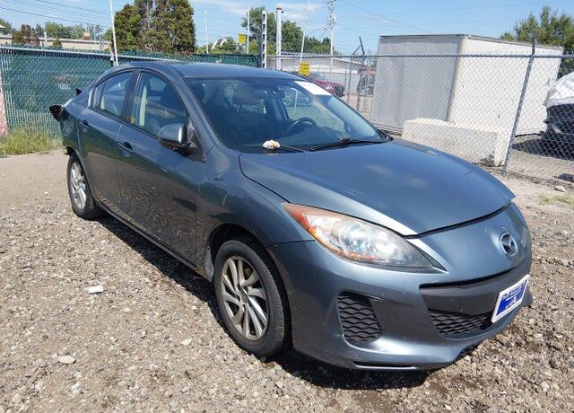 2012 MAZDA Mazda3