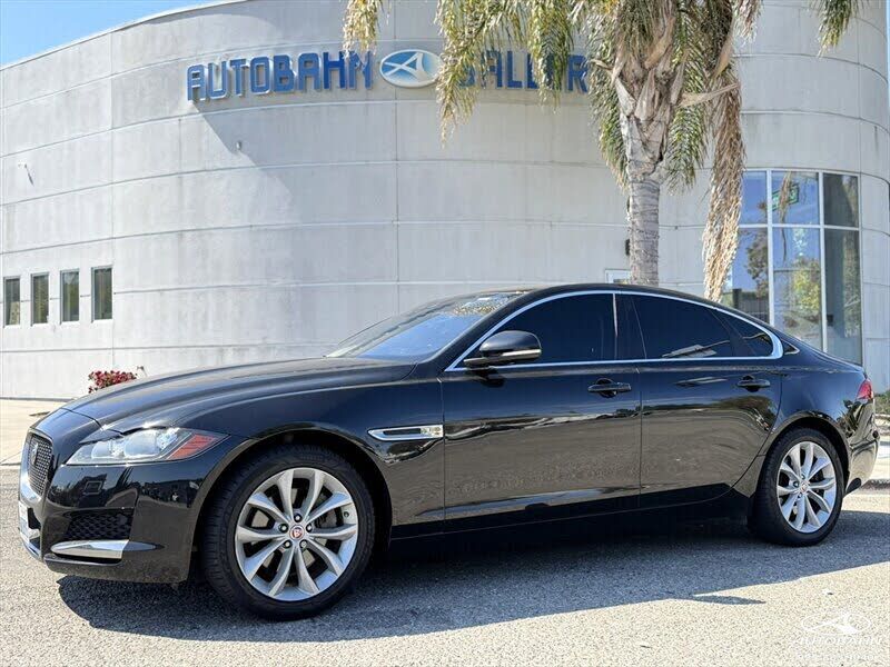 2018 JAGUAR XF