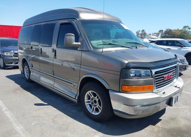 2004 GMC Savana