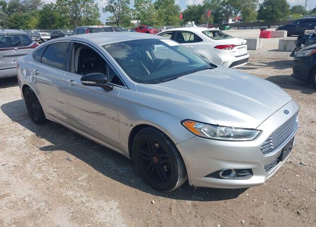 2013 FORD Fusion