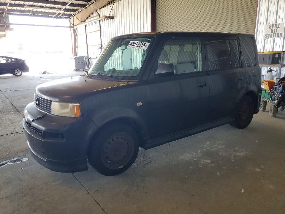 2004 TOYOTA SCION