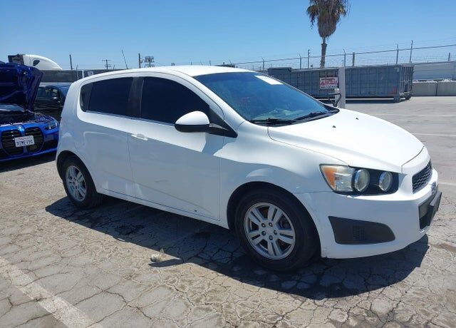 2015 CHEVROLET Sonic