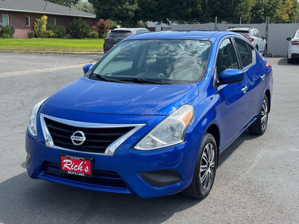 2016 NISSAN Versa