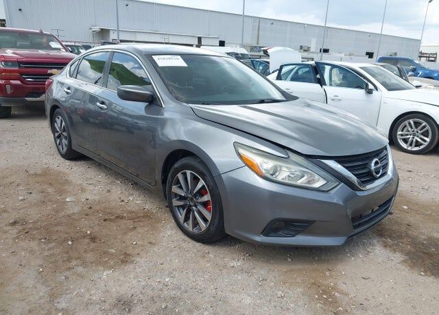 2017 NISSAN Altima