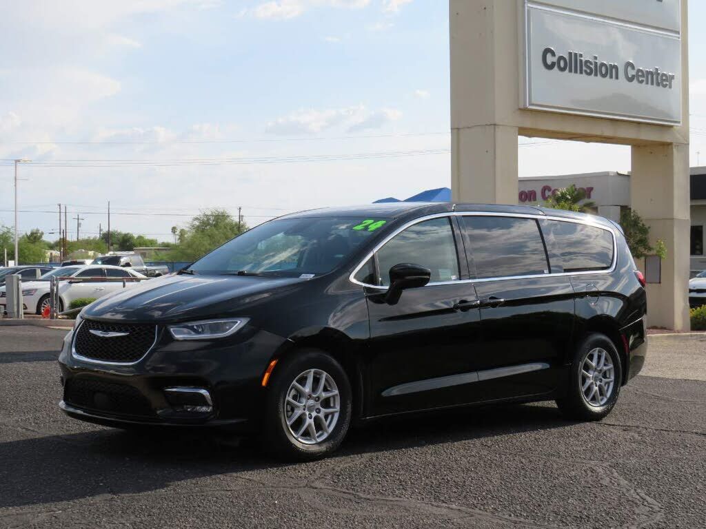 2024 CHRYSLER Pacifica