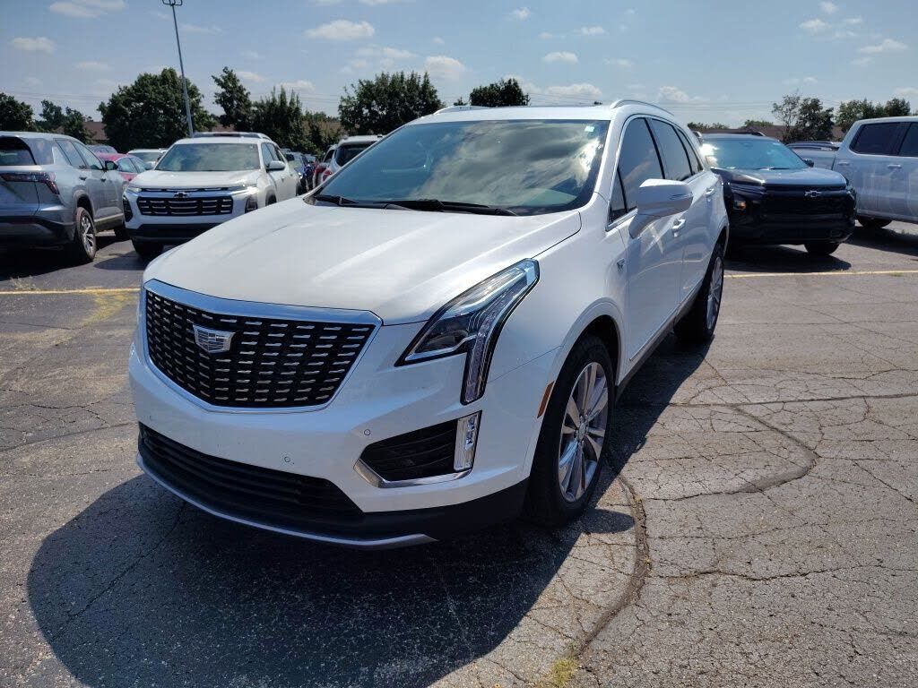 2025 CADILLAC XT5