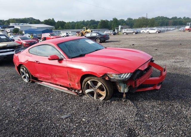 2015 FORD Mustang
