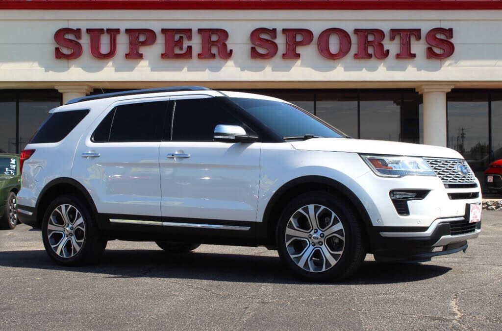 2018 FORD Explorer