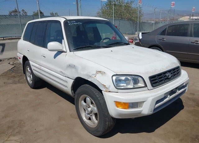 1999 TOYOTA RAV4