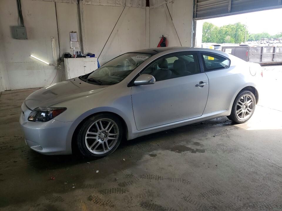 2005 TOYOTA SCION