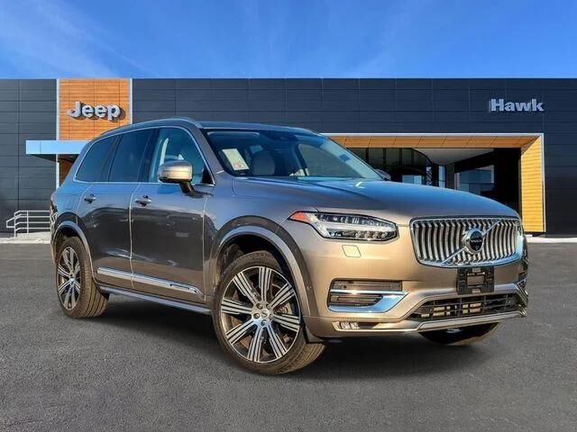2020 VOLVO XC90