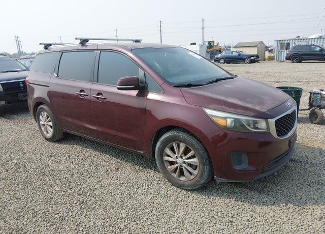 2016 KIA Sedona