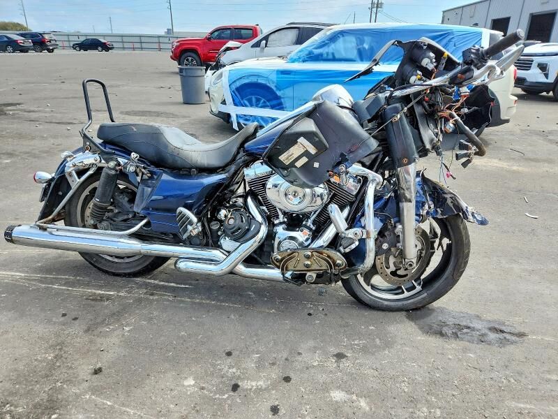2012 HARLEY DAVIDSON Road Glide Custom 103