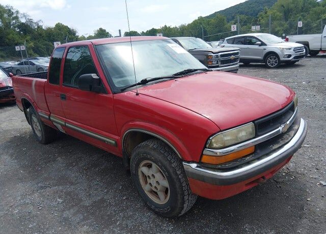 2001 CHEVROLET S-10 Pickup