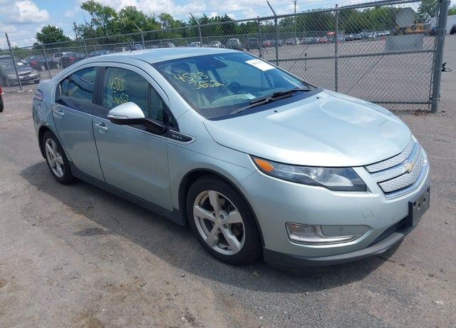 2013 CHEVROLET Volt
