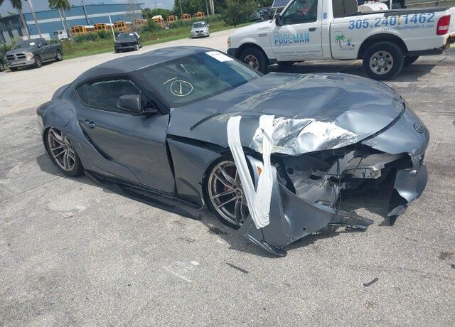2022 TOYOTA Supra