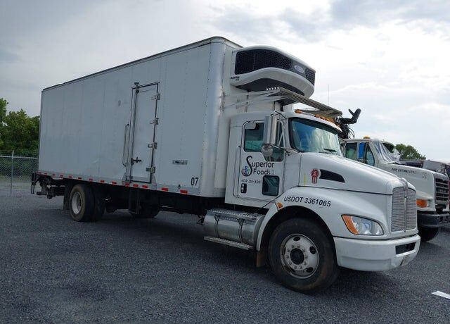 2022 KENWORTH T3 Series