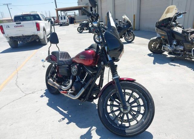 2013 HARLEY DAVIDSON FXDB / Dyna Street Bob