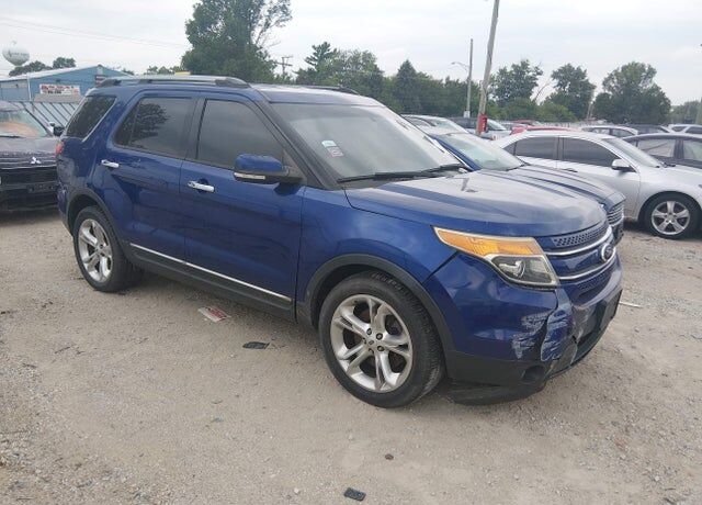 2013 FORD Explorer