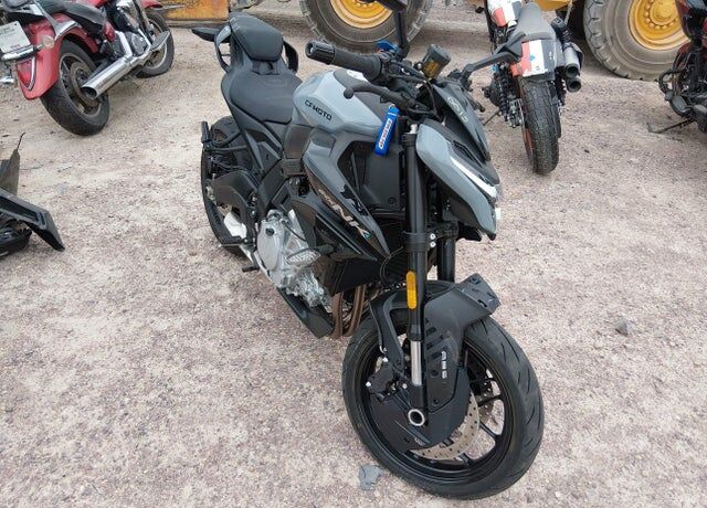 2026 CFMOTO 675NK