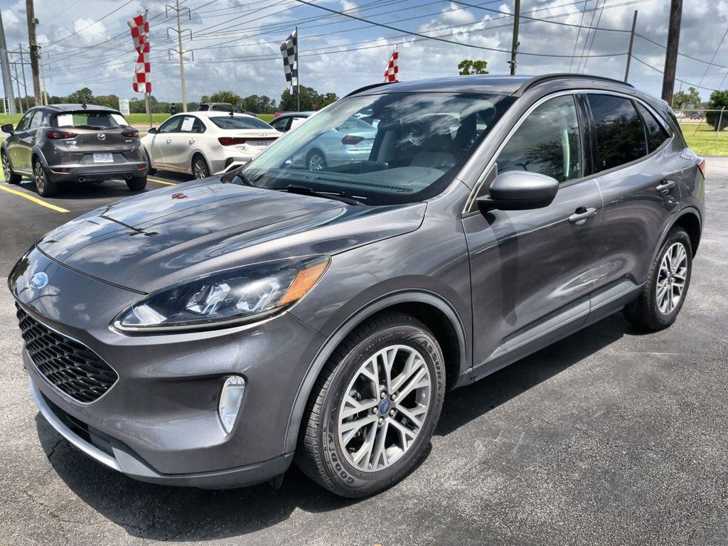 2021 FORD Escape