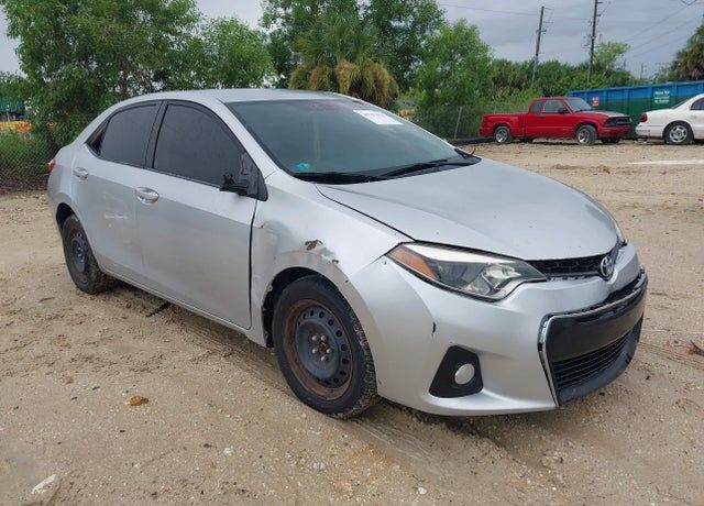 2016 TOYOTA Corolla