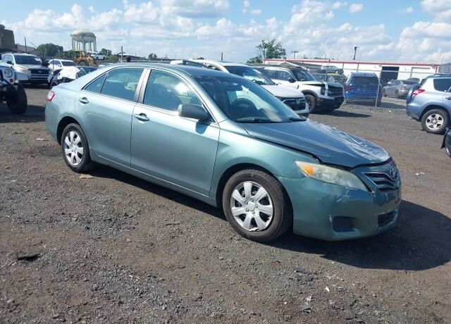 2010 TOYOTA Camry