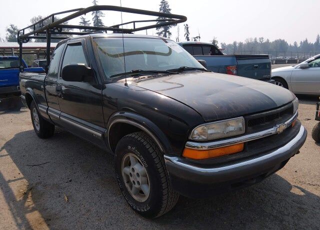 2001 CHEVROLET S-10 Pickup