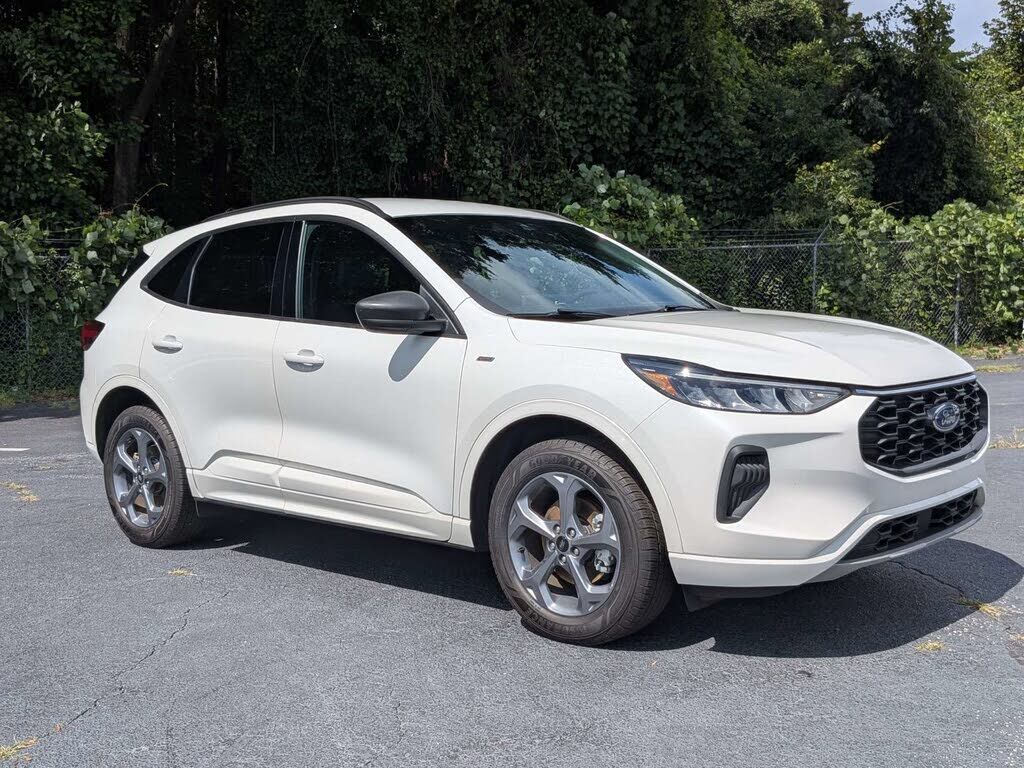 2023 FORD Escape