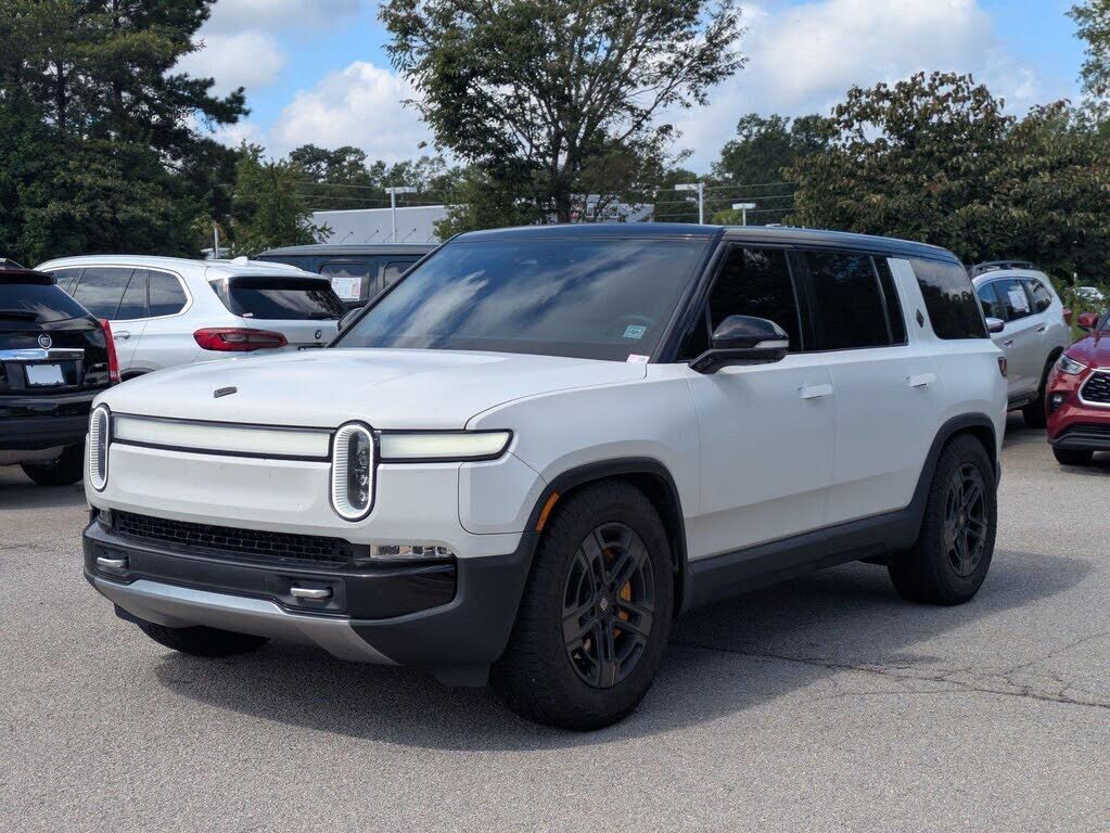2023 RIVIAN R1S