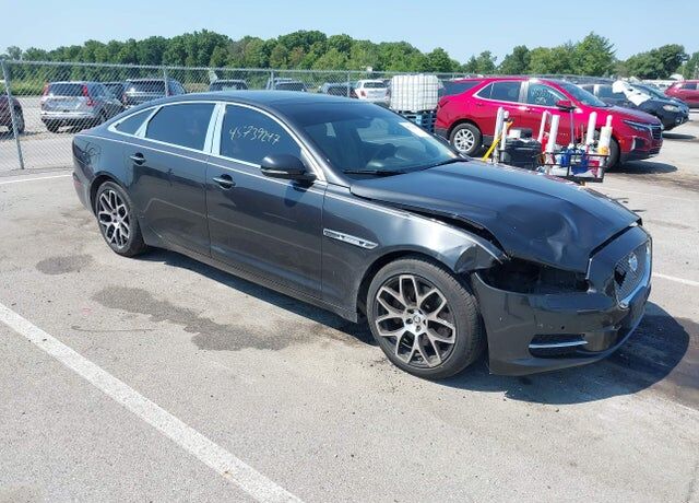 2012 JAGUAR XJ
