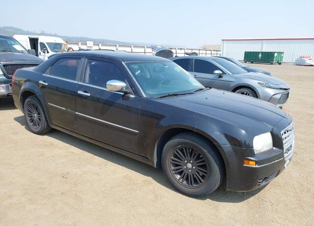 2010 CHRYSLER 300
