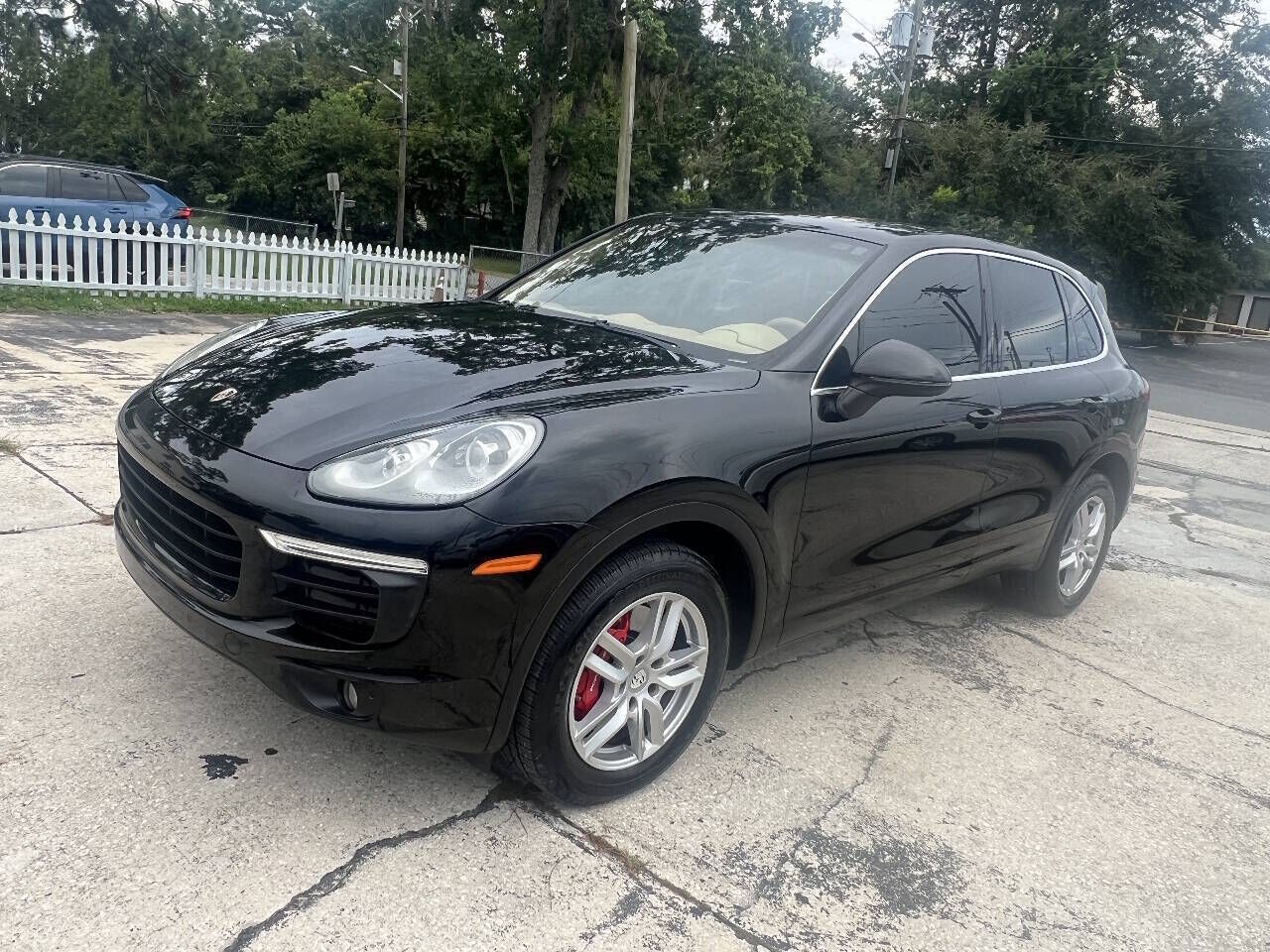 2016 PORSCHE Cayenne