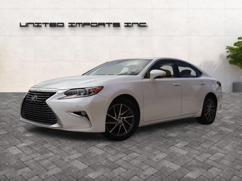 2016 LEXUS ES