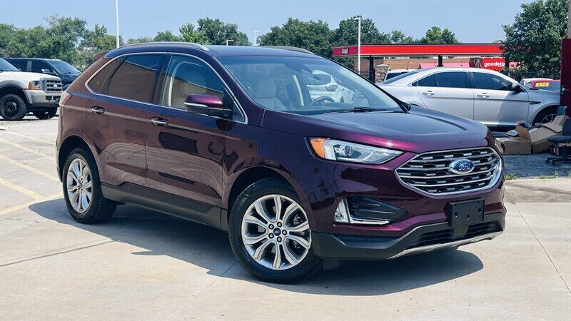 2019 FORD Edge
