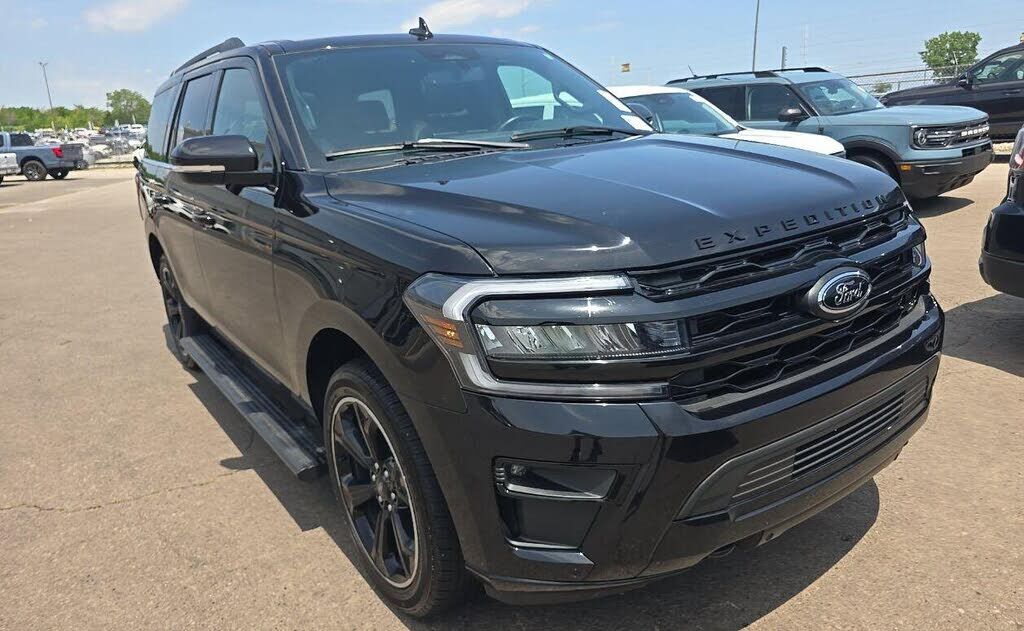 2023 FORD Expedition