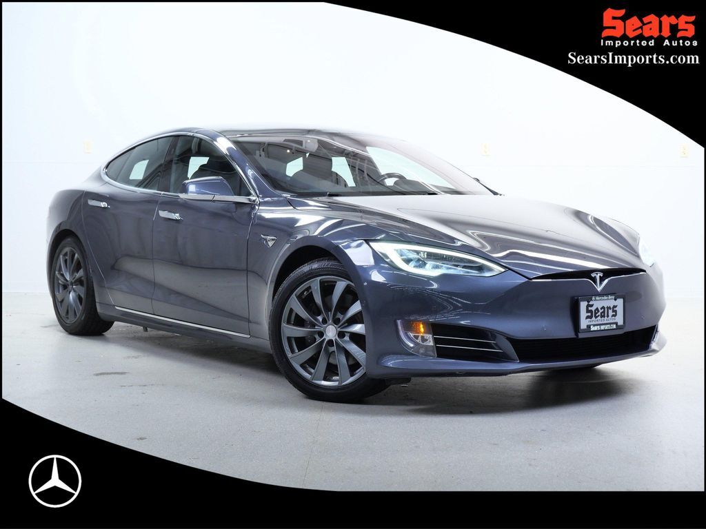 2021 TESLA Model S